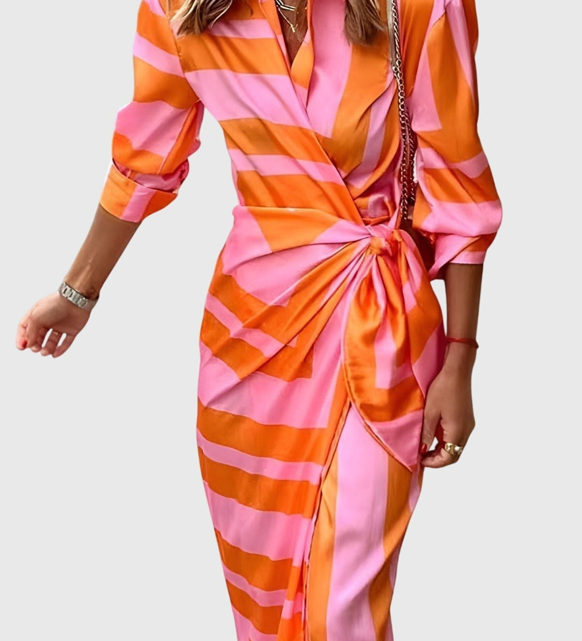 Everly | Elegáns Wrap Ruha Mintával