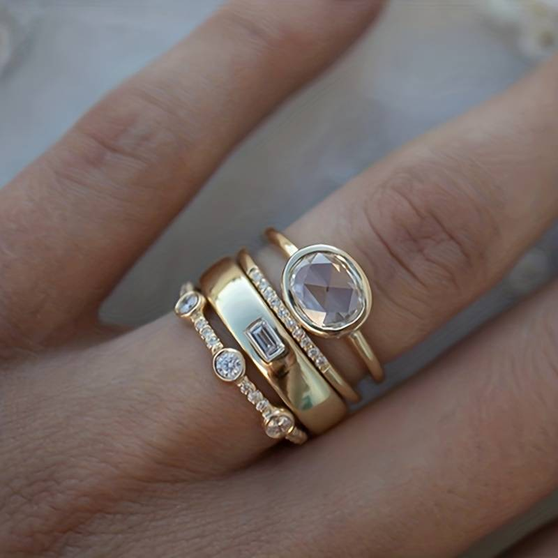 Lili - Vintage Arany és Zirconia Gyűrűk Szett